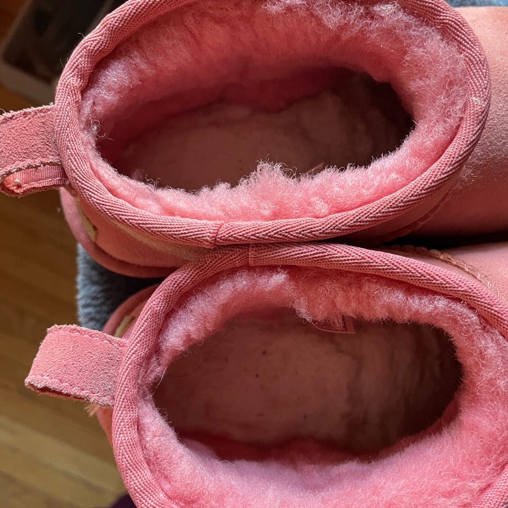 Uggs Short Boots - image 5